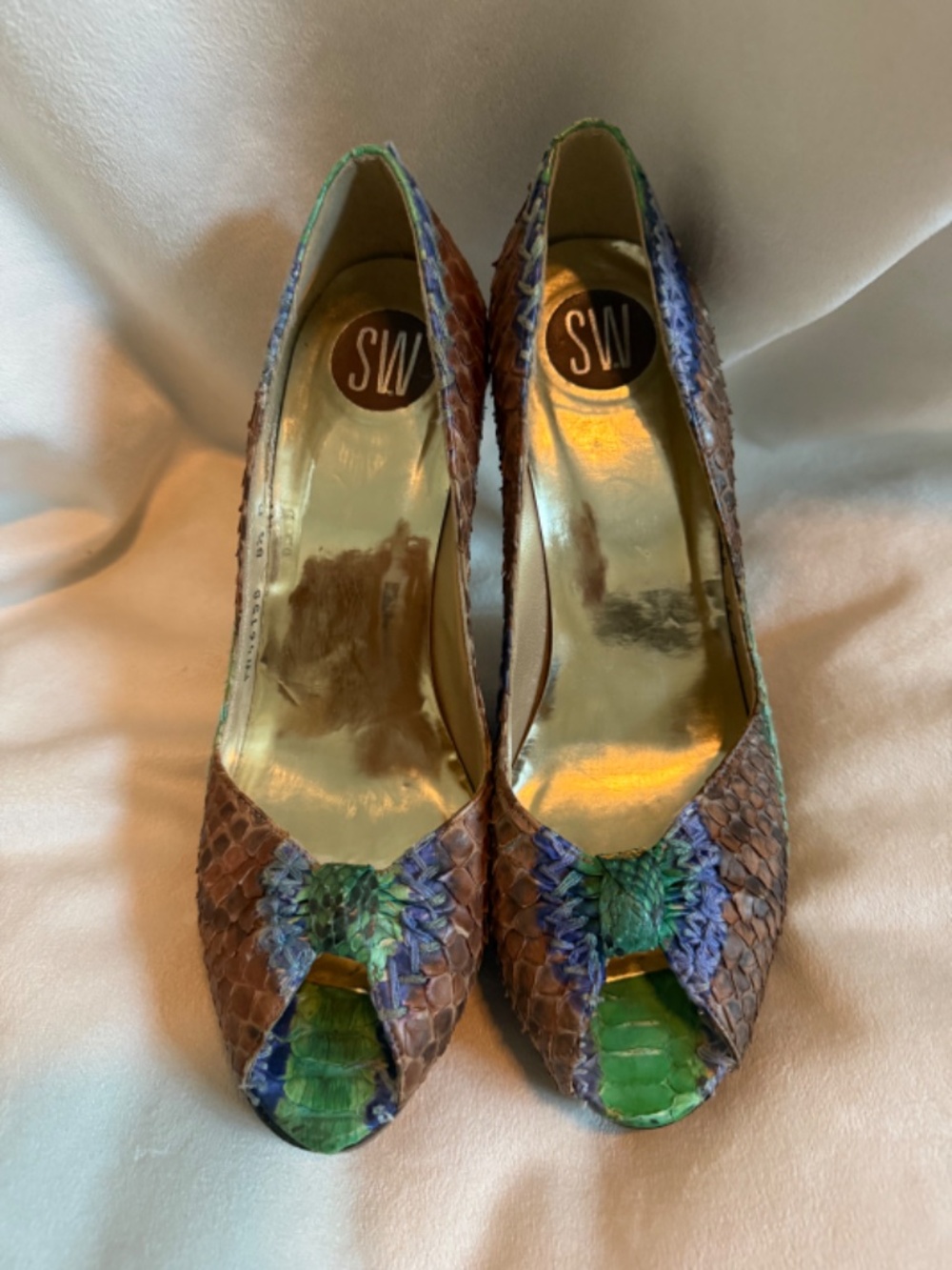 Stuart Weizman Python Multi-Color Peep Toe Pumps Heels - Picture 2 of 4